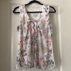 New York & Company Sleeveless Foral Top